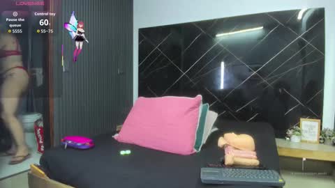 Snapshot of cloee_rabbyt chatting on October 7, 10:56 am CLOE online show from October 7, 10:56 am