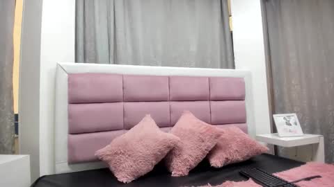 Snapshot of cloeh_morgan chatting on October 29, 1:35 pm Cloeh  online show from October 29, 1:35 pm