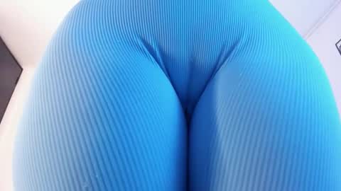 cloe online show from December 12, 11:47 pm