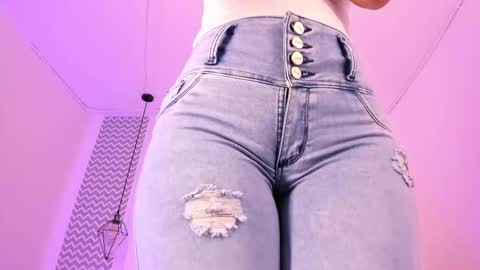 cloe online show from December 22, 9:34 pm