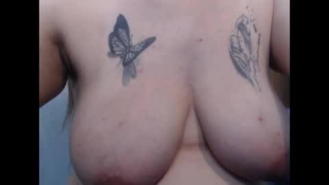 Snapshot of cloepregnant25 chatting on February 24, 6:39 pm cloepregnant25 online show from February 24, 6:39 pm