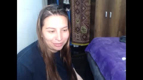 Snapshot of cloepregnant25 chatting on March 21, 11:52 pm cloepregnant25 online show from March 21, 11:52 pm