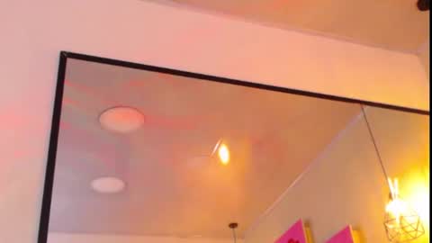 Snapshot of cloestron chatting on November 14, 9:57 pm Cloe Stron online show from November 14, 9:57 pm