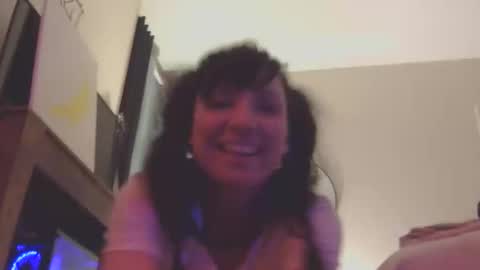 cloudy2025 online show from April 24, 2:03 am