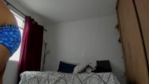 Snapshot of cloudy_pigdude chatting on July 4, 7:09 pm CRISTIAN online show from July 4, 7:09 pm