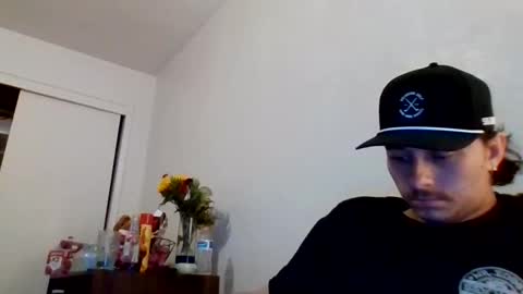 tallhungandcloudy online show from February 17, 11:00 pm