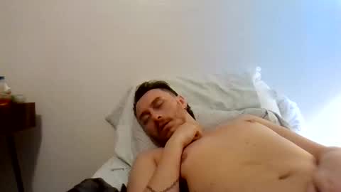 tallhungandcloudy online show from March 7, 4:15 pm