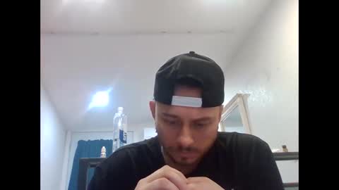 Snapshot of cloudyydayzz chatting on May 5, 3:53 pm tallhungandcloudy online show from May 5, 3:53 pm