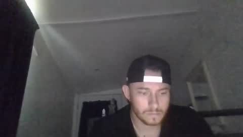 Snapshot of cloudyydayzz chatting on May 6, 4:12 pm tallhungandcloudy online show from May 6, 4:12 pm
