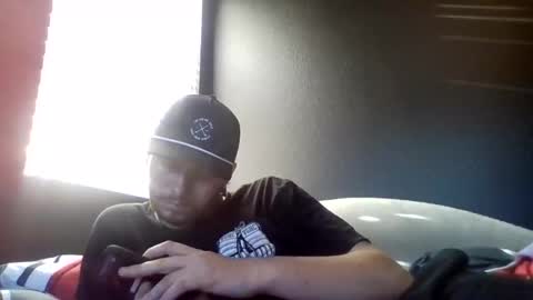 Snapshot of cloudyydayzz chatting on May 11, 2:45 pm tallhungandcloudy online show from May 11, 2:45 pm
