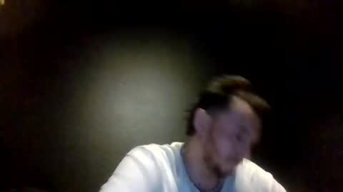 Snapshot of cloudyydayzz chatting on May 12, 4:09 am tallhungandcloudy online show from May 12, 4:09 am