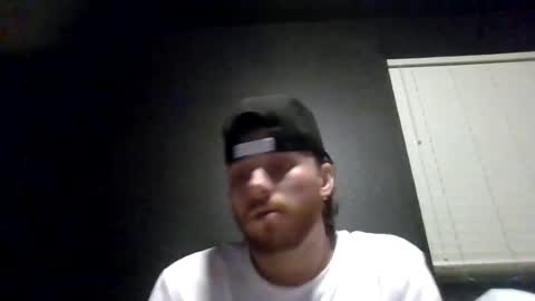 Snapshot of cloudyydayzz chatting on June 14, 6:26 am tallhungandcloudy online show from June 14, 6:26 am