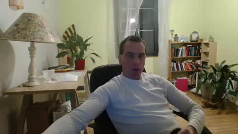 Snapshot of clouplefun chatting on December 2, 4:09 am clouplefun online show from December 2, 4:09 am