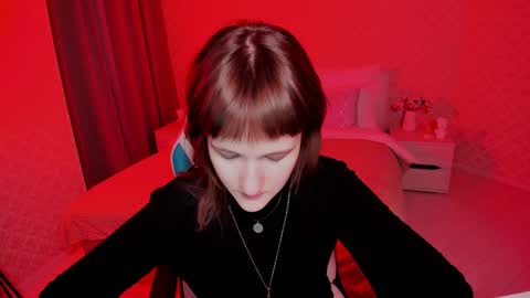  Clover  follow me  online show from December 15, 2:48 pm