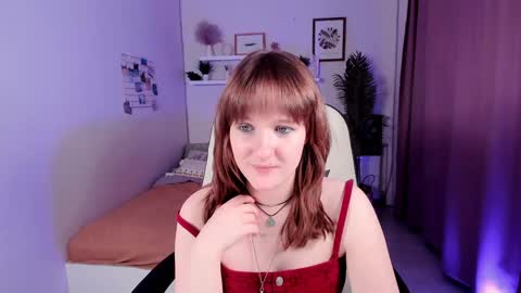  Clover  follow me  online show from February 6, 5:19 pm