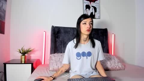 Snapshot of cloy_areo chatting on February 28, 2:07 pm Cloy areo make me come with pleasure online show from February 28, 2:07 pm