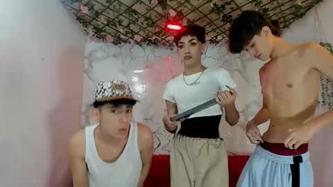 club_latinboys online show from April 14, 7:31 pm