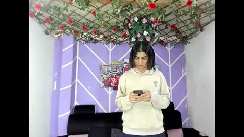 Snapshot of club_latinboys chatting on June 8, 1:22 pm club_latinboys online show from June 8, 1:22 pm