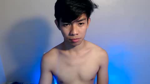Snapshot of clyde_twinkx chatting on May 21, 7:21 pm clyde_twinkx online show from May 21, 7:21 pm