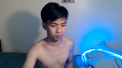 clyde_twinkx online show from July 1, 6:29 pm
