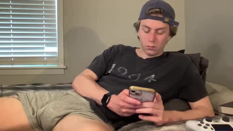 Snapshot of clydeaustin chatting on September 12, 7:25 pm Clyde Austin online show from September 12, 7:25 pm