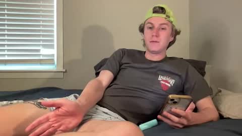 Snapshot of clydeaustin chatting on October 15, 9:15 pm Clyde Austin online show from October 15, 9:15 pm