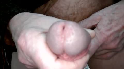 Snapshot of clystron chatting on January 14, 12:33 am clystron online show from January 14, 12:33 am