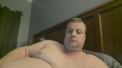 cmachen online show from February 19, 3:28 am