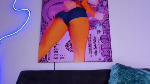cmila0713 online show from May 15, 10:50 pm