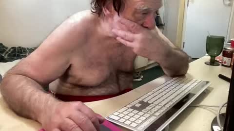 Coach Karl Porn Star Tip me all the way to my next trip online show from May 11, 11:05 am