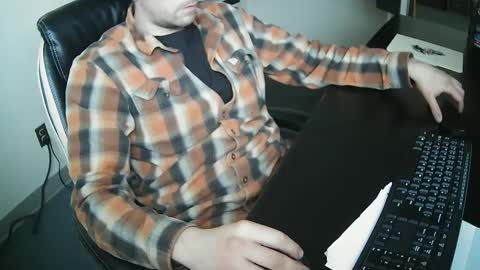 Snapshot of coaltrane chatting on February 19, 7:16 pm Coaltrane online show from February 19, 7:16 pm