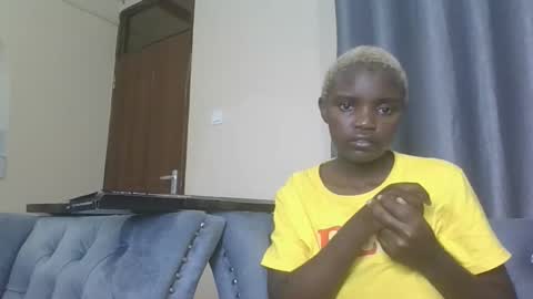 Snapshot of coastal_baddie chatting on May 19, 6:58 pm Ninah online show from May 19, 6:58 pm