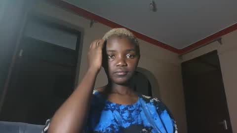 Snapshot of coastal_baddie chatting on May 26, 10:28 pm Ninah online show from May 26, 10:28 pm