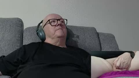 Charlie. online show from March 10, 2:27 am