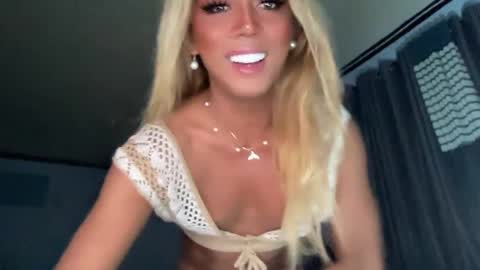 PrincessDianna IslandGirl   CUMSHOW in PVT and PASSWORDSHOW   online show from January 7, 6:14 pm