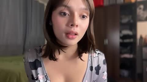 Call me Alesh  online show from February 9, 8:24 pm