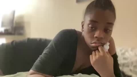 Snapshot of coco_dabaddest25 chatting on October 12, 8:57 am coco_dabaddest25 online show from October 12, 8:57 am