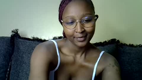 Snapshot of cocobaby_ chatting on July 28, 9:03 pm Coco online show from July 28, 9:03 pm