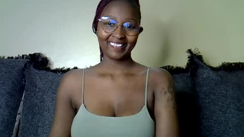 Snapshot of cocobaby_ chatting on August 1, 9:03 pm Coco online show from August 1, 9:03 pm