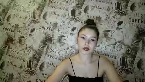 Snapshot of cocoberry1 chatting on February 26, 8:33 pm cocoberry1 online show from February 26, 8:33 pm