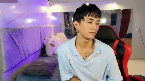 COCO online show from May 3, 1:00 am
