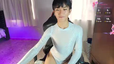COCO online show from June 9, 2:39 pm