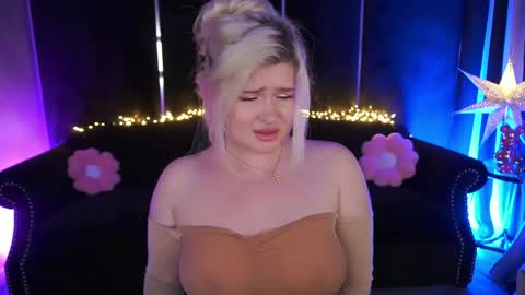 Snapshot of cocosecretss chatting on May 21, 7:26 am onlyfans amyleyy online show from May 21, 7:26 am