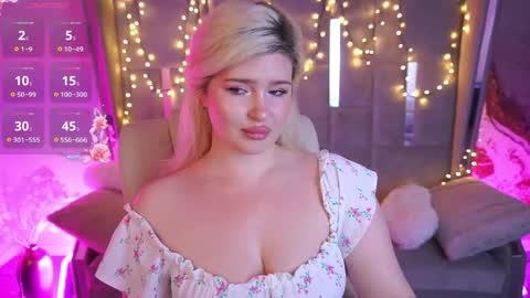Snapshot of cocosecretss chatting on June 4, 7:03 am onlyfans amyleyy online show from June 4, 7:03 am