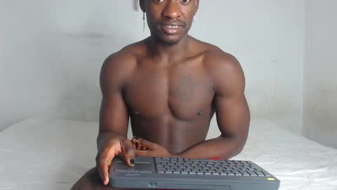 Snapshot of coddy_fit chatting on December 16, 11:12 am cody online show from December 16, 11:12 am