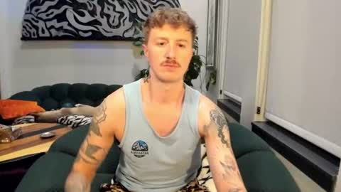Snapshot of codygunzxxx2 chatting on June 11, 3:48 am Cody and Emeraldboy online show from June 11, 3:48 am