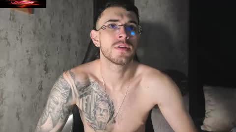 Snapshot of codyywalker chatting on June 26, 5:39 pm Cody Walker online show from June 26, 5:39 pm
