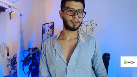 Snapshot of colby_smit chatting on May 27, 6:38 pm Colby online show from May 27, 6:38 pm