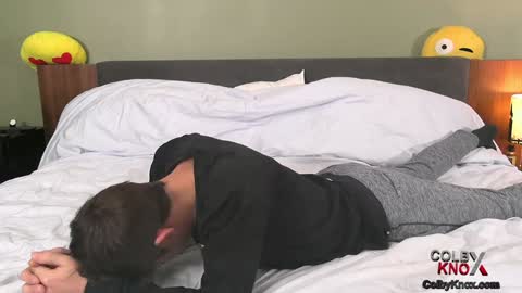 Snapshot of colbyknox chatting on December 28, 11:37 pm colbyknox online show from December 28, 11:37 pm