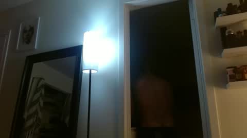 Snapshot of colbymoney chatting on February 13, 3:07 am Colby big dick money online show from February 13, 3:07 am